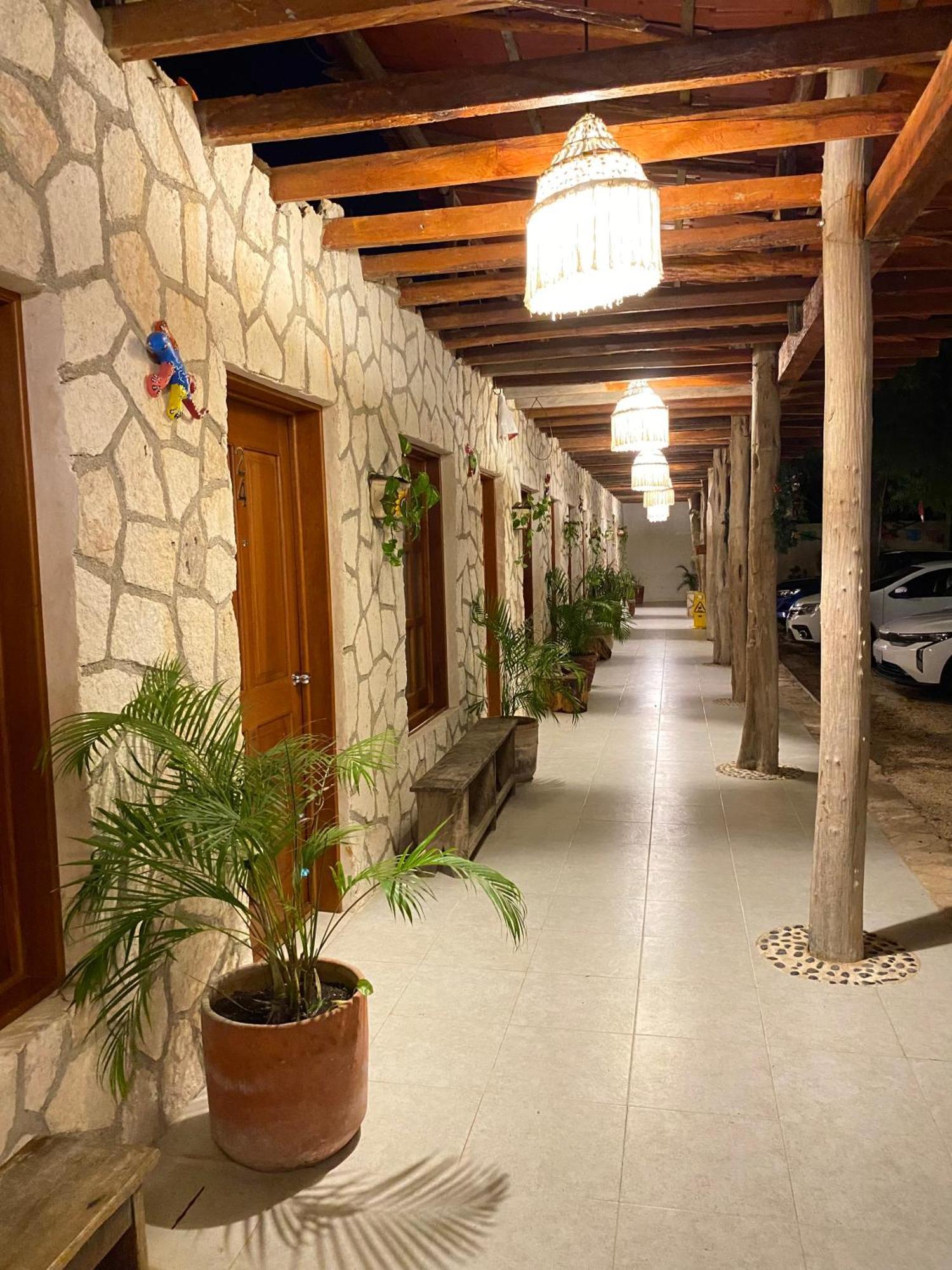 Casa San Juan Hotell Valladolid  Eksteriør bilde